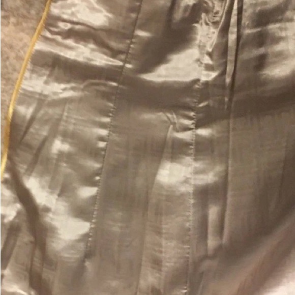 Classy wool coat with removable with faux fur hooded and satin liner. - Picture 8 of 14